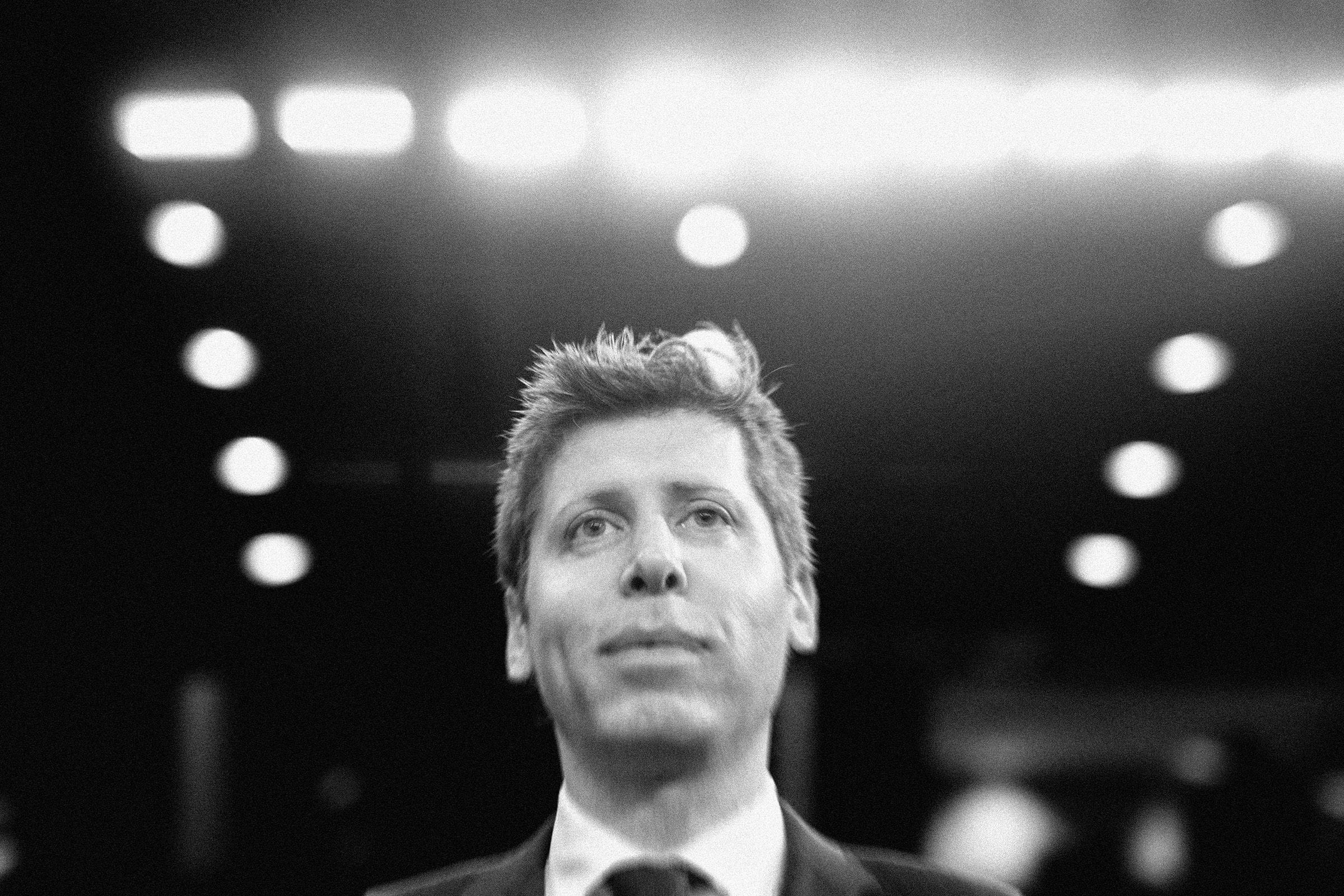 Sam Altman Membantah Rekrutmen Bakat AI Meta: Misi vs Uang